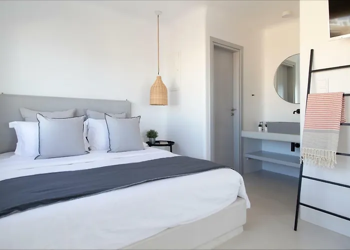 Biatriza’s Summer Shelter Fanari (Mykonos)