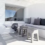 Biatriza's Summer Shelter Apartment