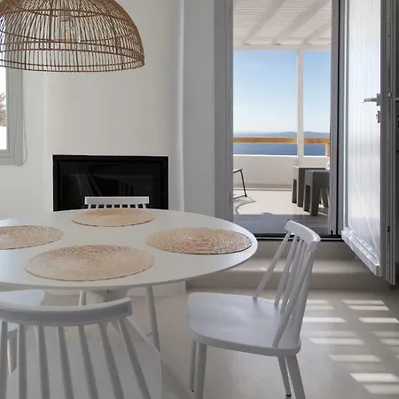 Biatriza’s Summer Shelter