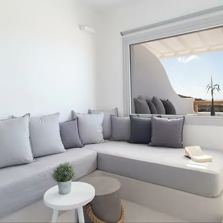Biatriza’s Summer Shelter Fanari (Mykonos)