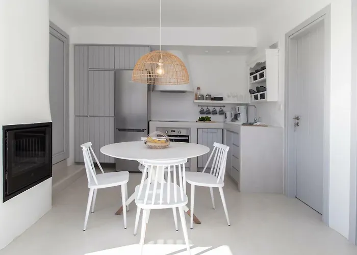 Biatriza's Summer Shelter Apartment *