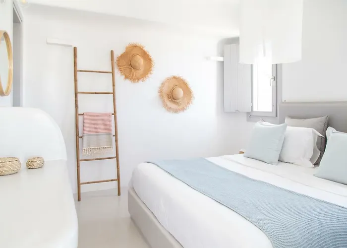 Biatriza's Summer Shelter *